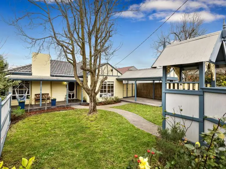 6 Leach Avenue, Box Hill North VIC 3129