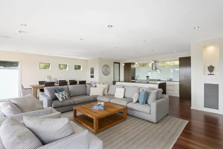 Sixth view of Homely house listing, 16 Glen Shian Crescent, Mount Eliza VIC 3930