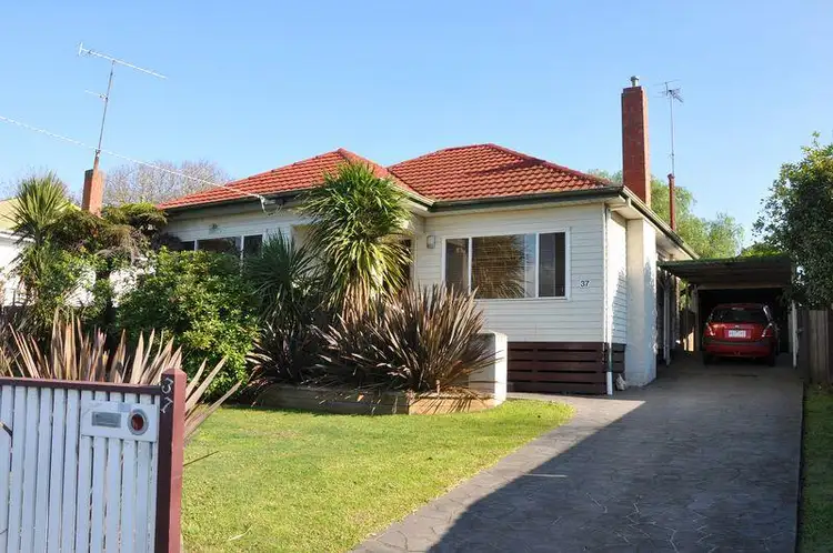 37 Normanby Street, Warragul VIC 3820
