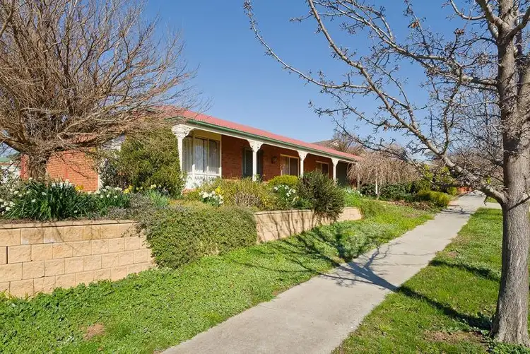 Fifth view of Homely house listing, 8 Parkview Close, Castlemaine VIC 3450