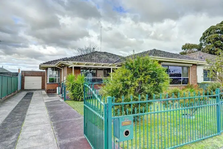 24 Harold Street, Wendouree VIC 3355