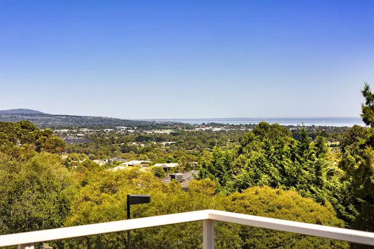 6 Brulu Close, Mount Eliza VIC 3930