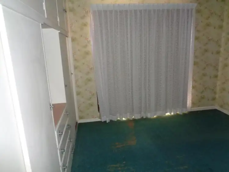 Fifth view of Homely house listing, **PRICE REDUCED**28 East Street, Yallourn North VIC 3825