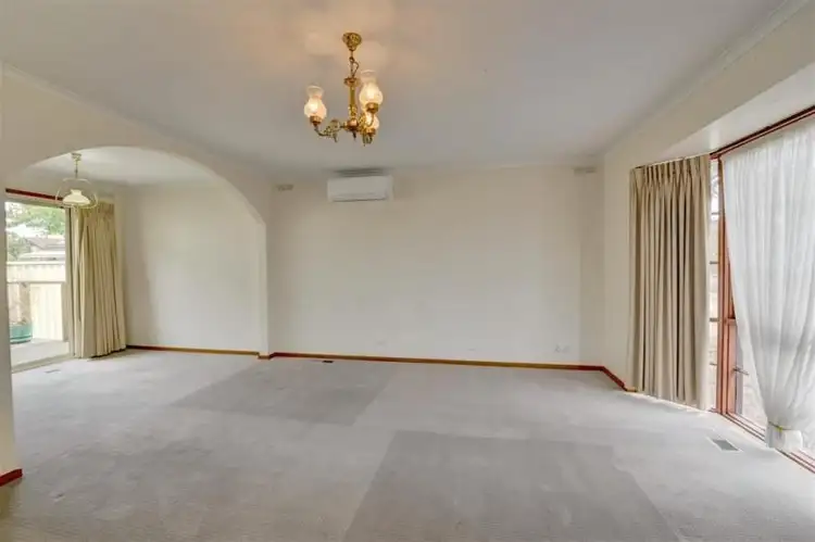 Sixth view of Homely townhouse listing, 3 Burnbank Close, Lake Wendouree VIC 3350