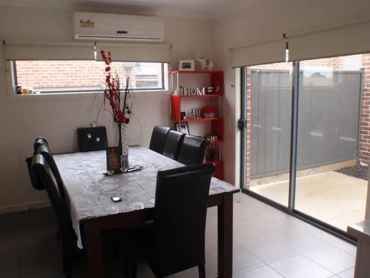 Fourth view of Homely unit listing, 1/53 Avondale Avenue, St Albans VIC 3021