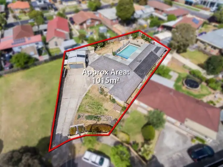 7 Joan Court, St Albans VIC 3021