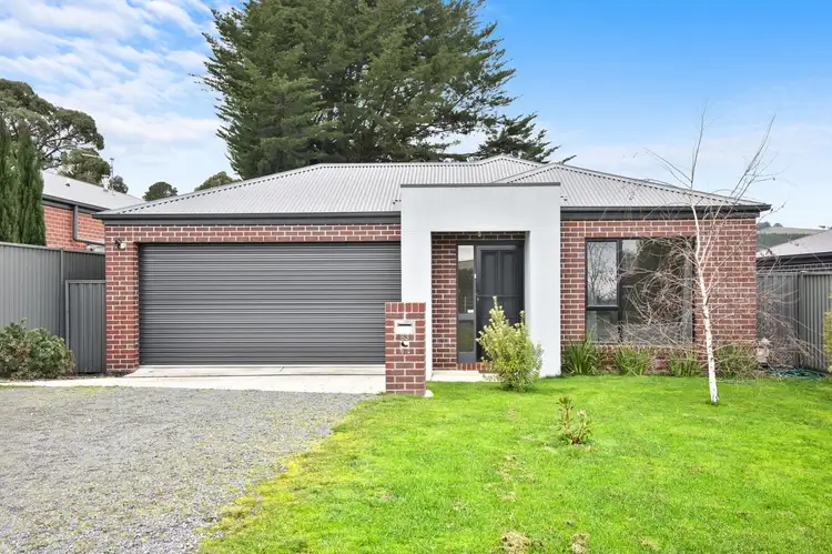 83 Macs Street, Creswick VIC 3363