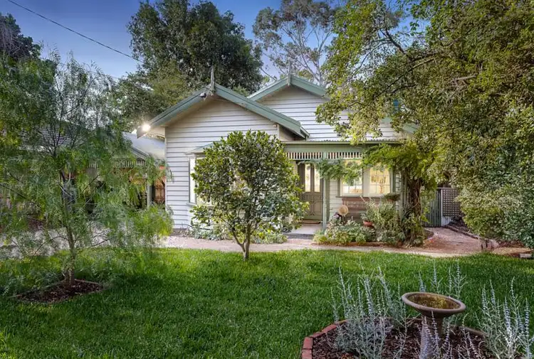 17 Merle Street, Blackburn North VIC 3130