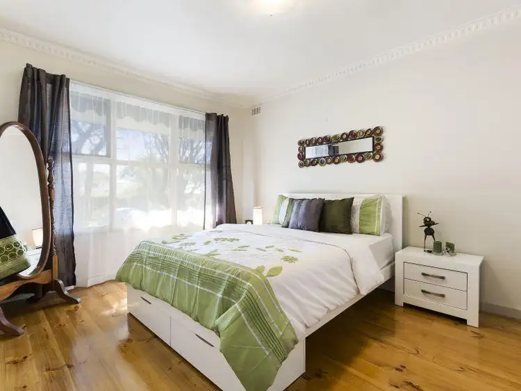 Fifth view of Homely house listing, 2 Finlayson Street, Forest Hill VIC 3131
