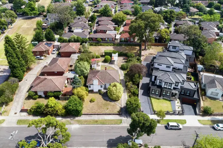Third view of Homely house listing, 6 Coppin Close, Mitcham VIC 3132