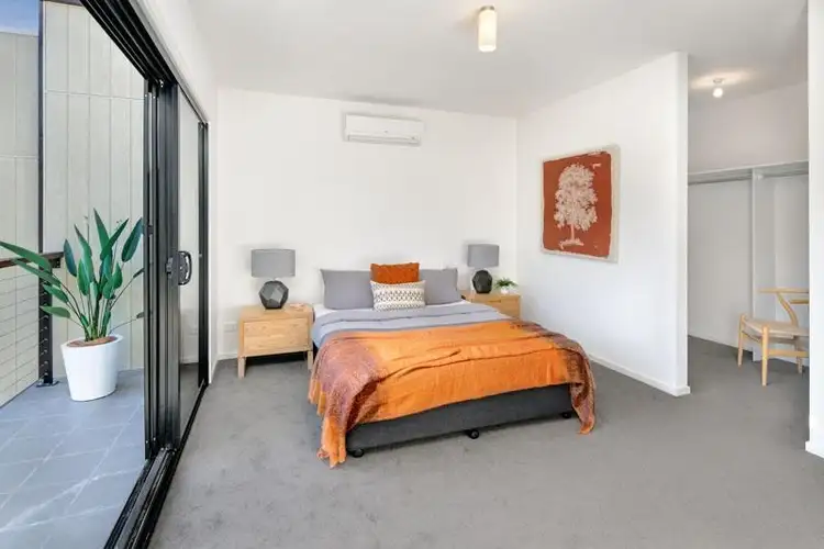 Fifth view of Homely townhouse listing, 88 Valley Lake Boulevard, Keilor East VIC 3033