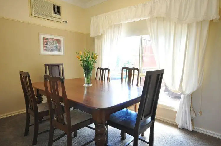 Sixth view of Homely house listing, 8 Cherrywood Place, Warragul VIC 3820