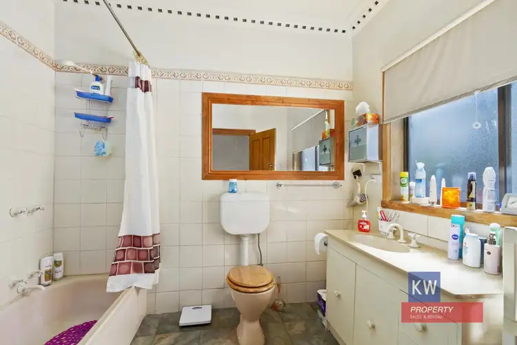 Sixth view of Homely house listing, 5 Watmor Avenue, Morwell VIC 3840