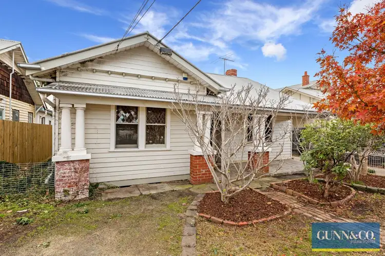 32 Collingwood Road, Newport VIC 3015