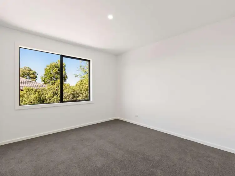 Fourth view of Homely townhouse listing, 3/28 Heatherdale Road, Mitcham VIC 3132