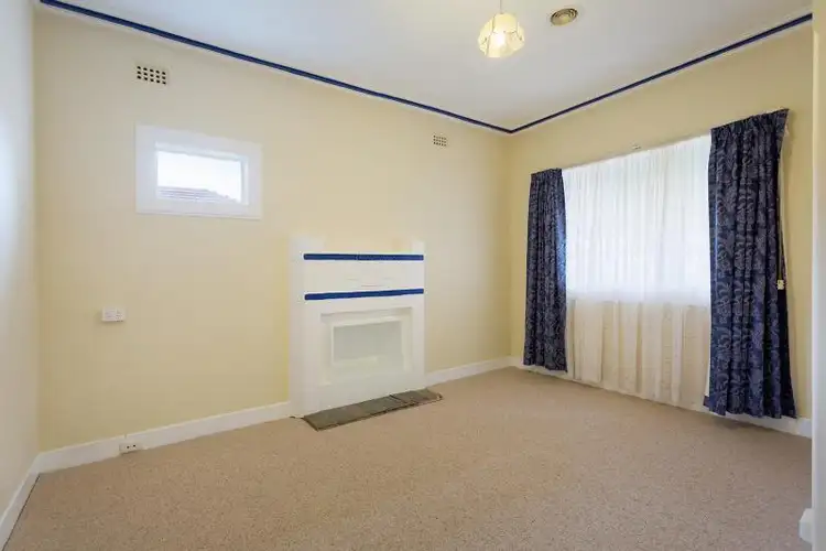 Third view of Homely house listing, 113 Johnstone Street, Castlemaine VIC 3450