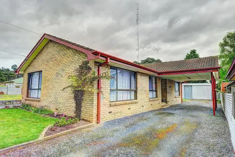 110 Sawyer Avenue, Canadian VIC 3350