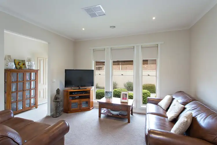 Fourth view of Homely townhouse listing, 2/14 Park Street, Wendouree VIC 3355