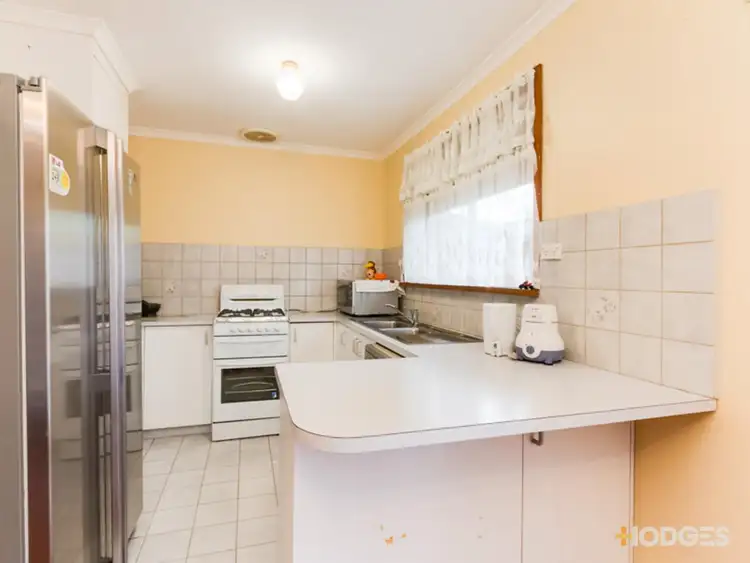 Third view of Homely unit listing, 2/6 Hazlitt Court, Cranbourne VIC 3977