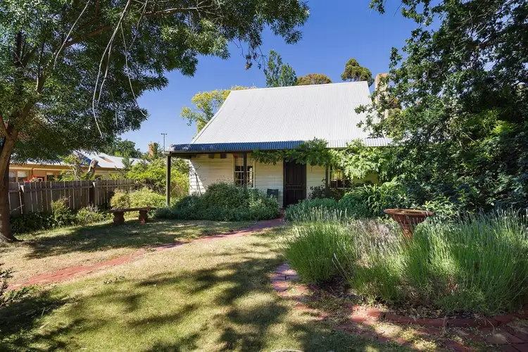 107 High Street, Maldon VIC 3463