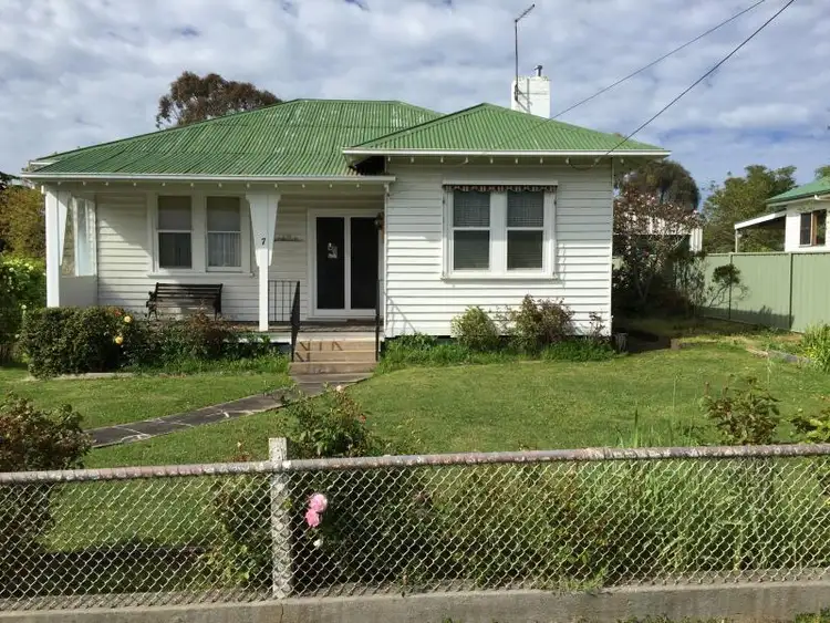 7 Dowling Street, Camperdown VIC 3260