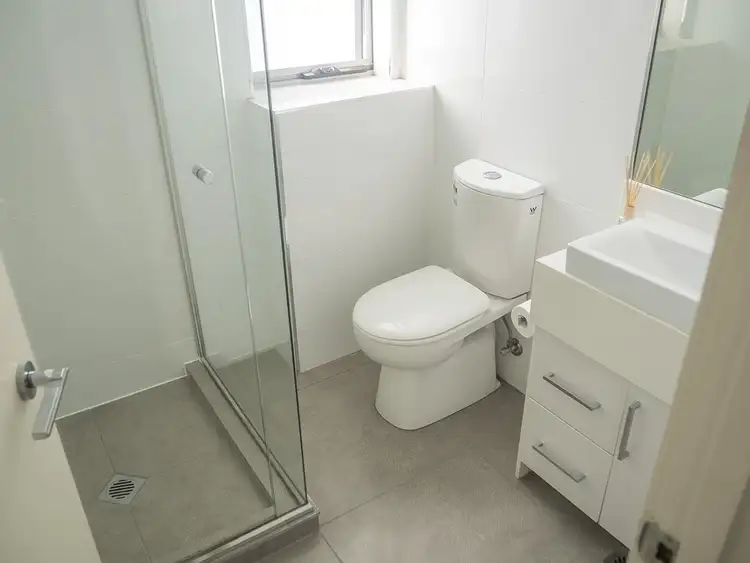 Sixth view of Homely apartment listing, 2/630 North Road, Ormond VIC 3204