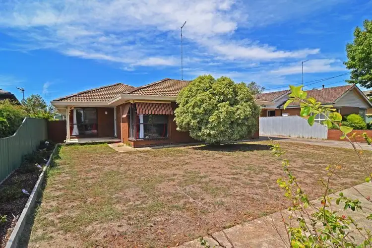 Main view of Homely house listing, 10 Mauger Street, Wendouree VIC 3355