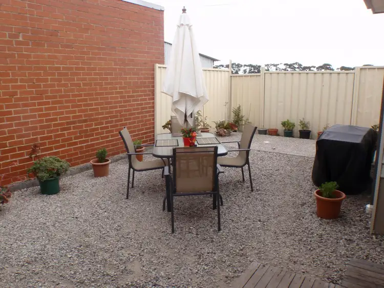 Fourth view of Homely unit listing, 2/35 Anna Street, St Albans VIC 3021