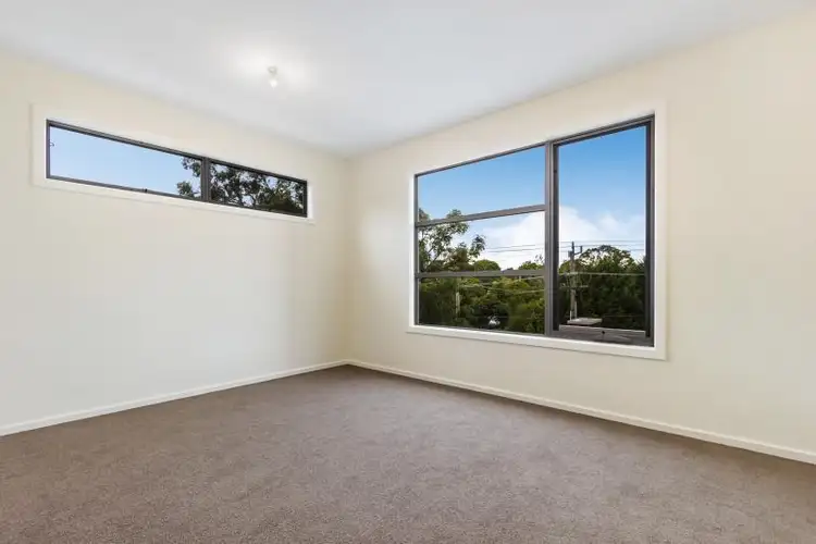 Fifth view of Homely townhouse listing, 2/51 Bowen Road, Doncaster East VIC 3109