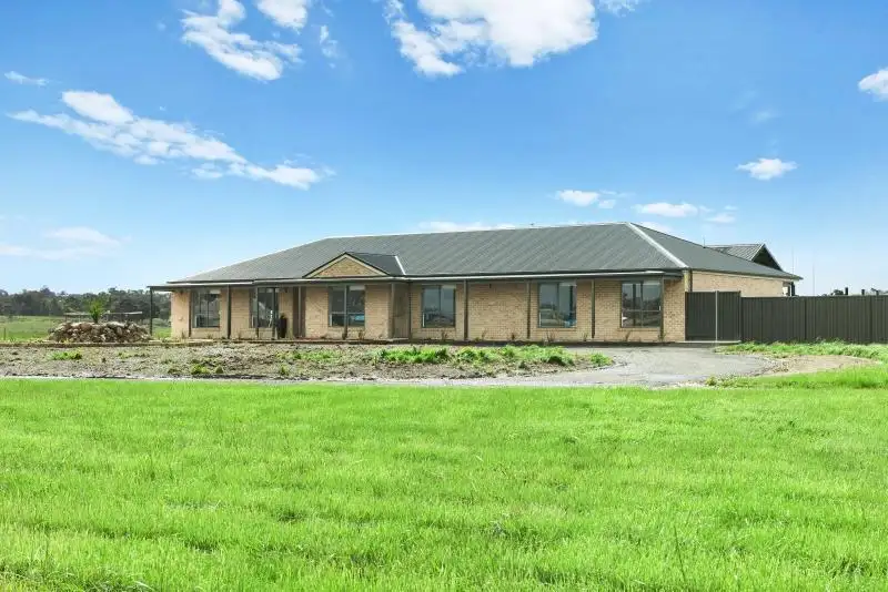 Main view of Homely house listing, 963 Sebastopol-Smythesdale Road, Ross Creek VIC 3351