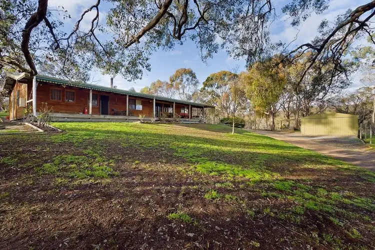 701 Pyrenees Highway, Chewton VIC 3451