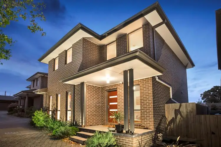 2/8 Sussex Street, Ringwood VIC 3134
