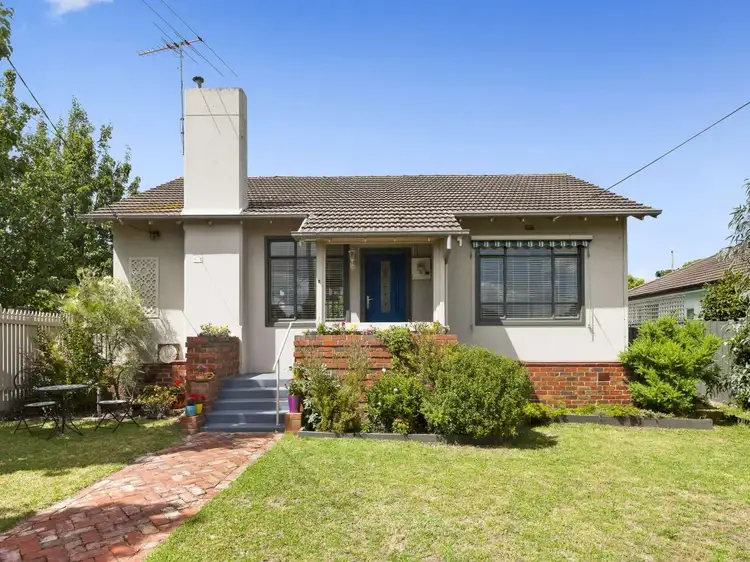 1/2 Condah Court, Ashwood VIC 3147