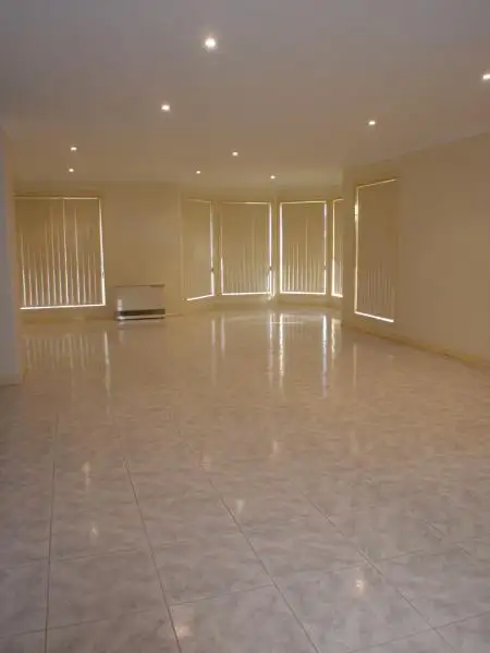 Fifth view of Homely house listing, 2 Minato Place, Taylors Lakes VIC 3038