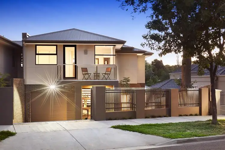 53 Relowe Crescent, Mont Albert North VIC 3129
