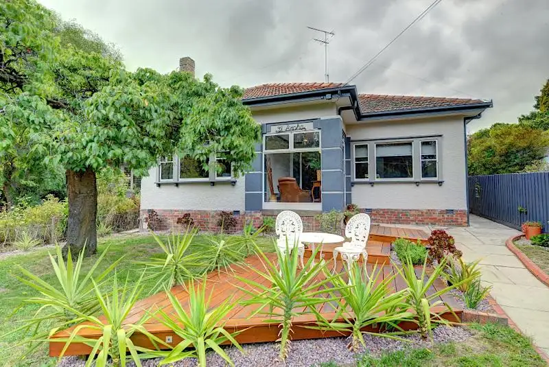 Main view of Homely house listing, 8 Haddon Street, Lake Wendouree VIC 3350