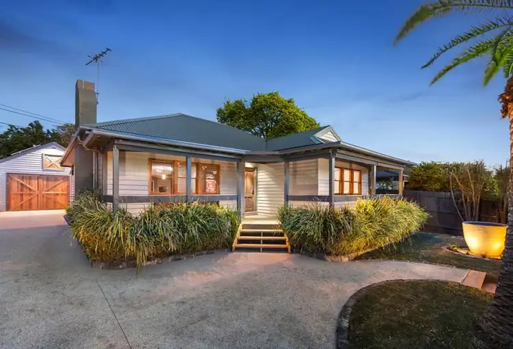 15 Dobell Street, Blackburn South VIC 3130
