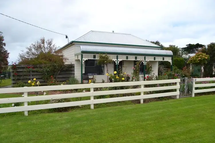 266 Toolong Road, Port Fairy VIC 3284