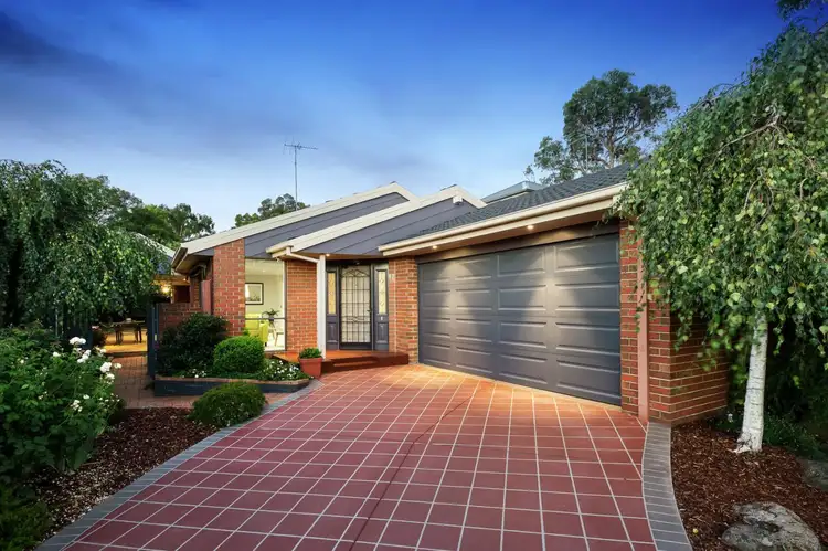 11 Patrick Court, Mitcham VIC 3132
