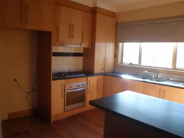 Fourth view of Homely house listing, 10 Arthur Street, St Albans VIC 3021