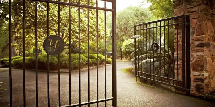 Sixth view of Homely unit listing, 12A Threadneedle Street, Balwyn VIC 3103