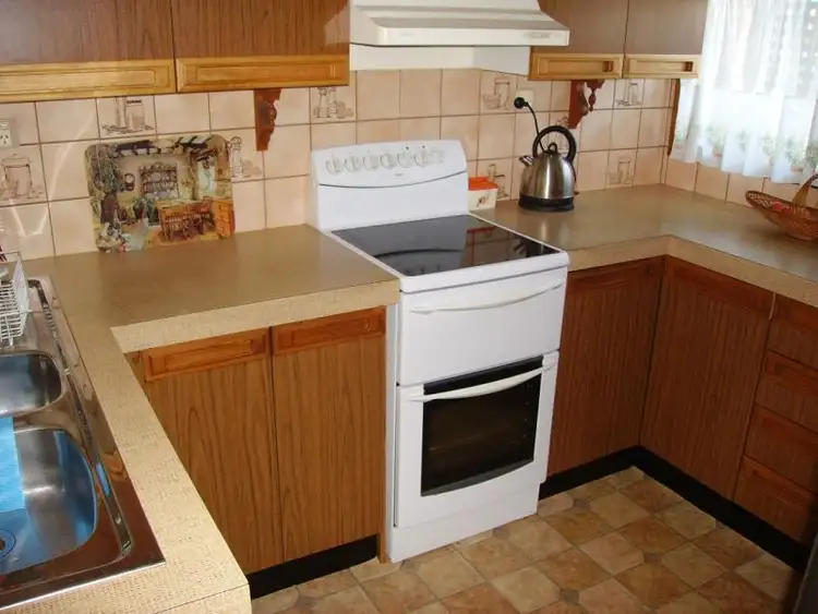 Seventh view of Homely unit listing, **UNDER CONTRACT** 1/21 Ann Street, Morwell VIC 3840