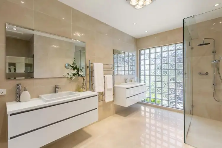 Sixth view of Homely house listing, 2 Orchard Lane, Mount Eliza VIC 3930