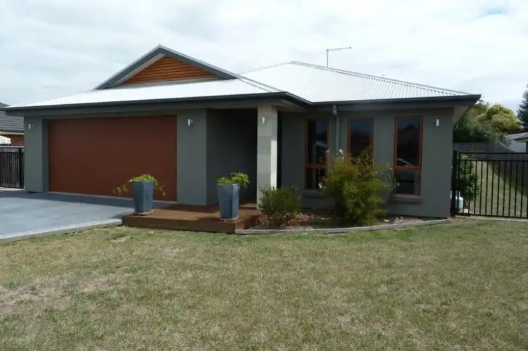 5 Savoy Place, Youngtown TAS 7249