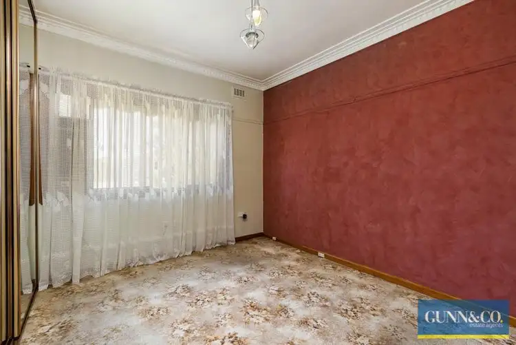 Fifth view of Homely house listing, 8 Leonard Avenue, Glenroy VIC 3046