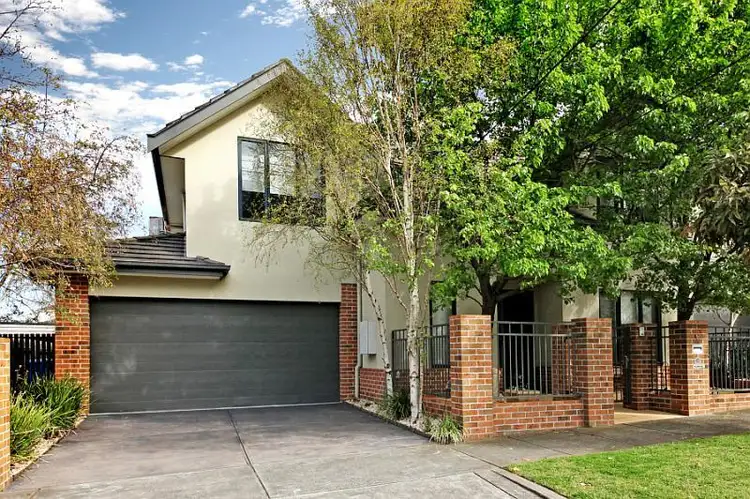 9 Howitt Avenue, Hampton East VIC 3188