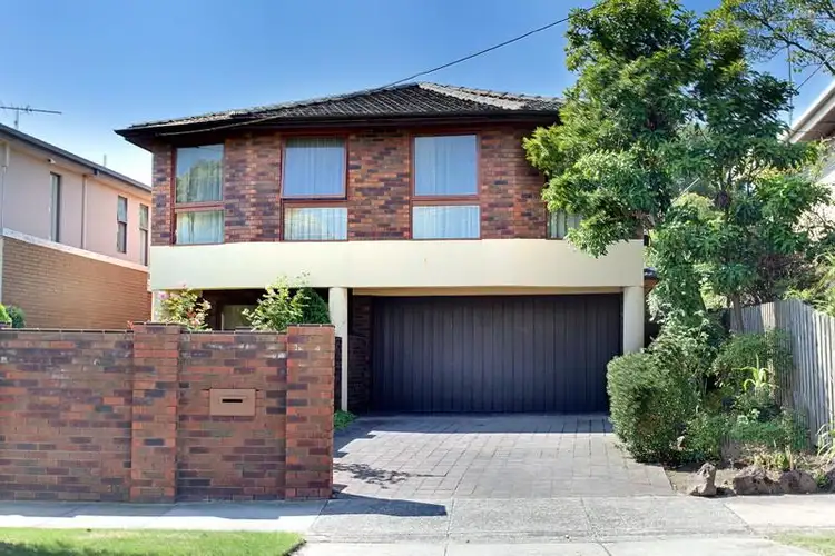 38 Orrong Crescent, Caulfield North VIC 3161