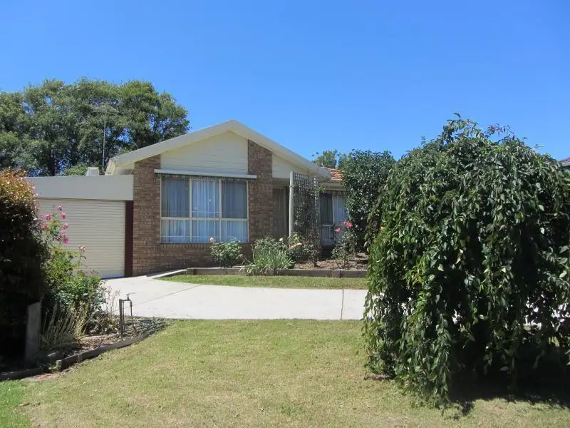 Main view of Homely house listing, 4 Grandview Close, Drouin VIC 3818