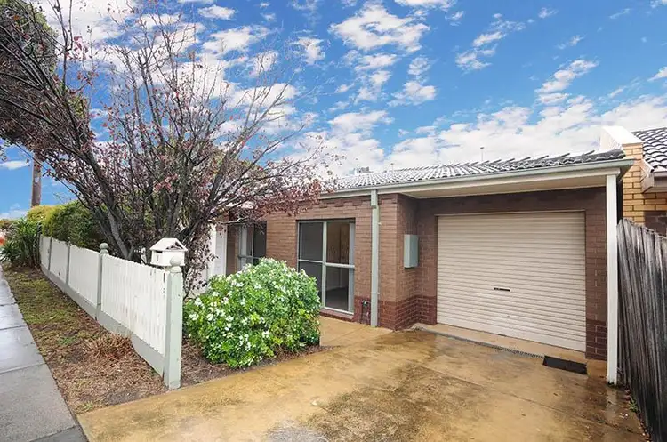 1/9-15 Fregon Road, Clayton VIC 3168