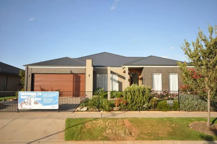 12 Silverwood Drive, Warragul VIC 3820